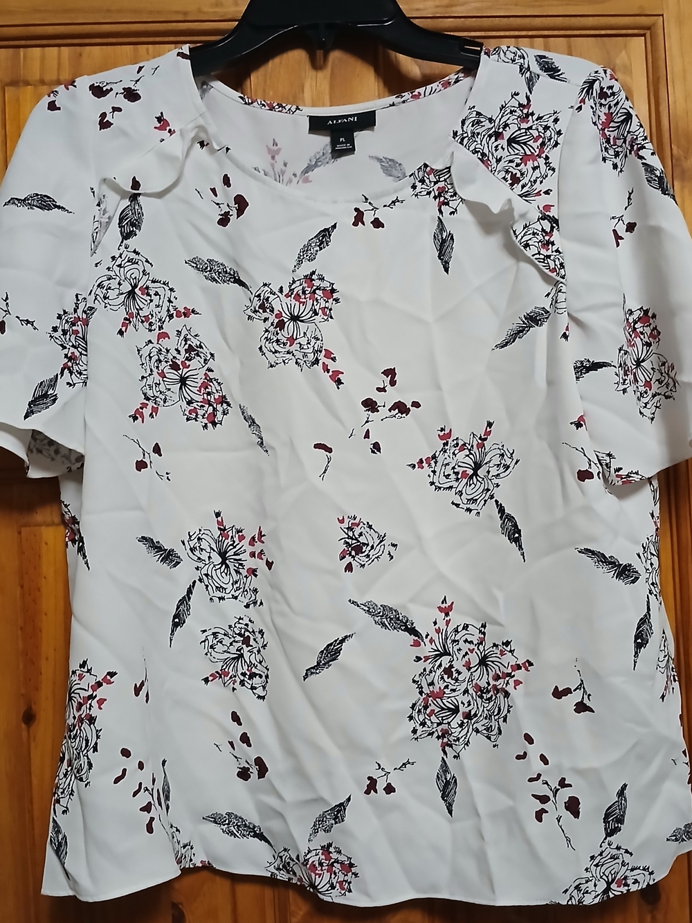 Alfani White Floral Ruffle-Shoulder Blouse